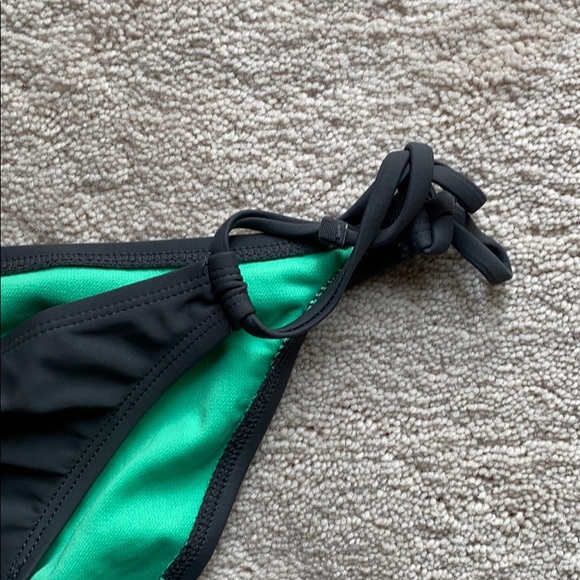 Xhilaration bikini bottom - Picture 3 of 4